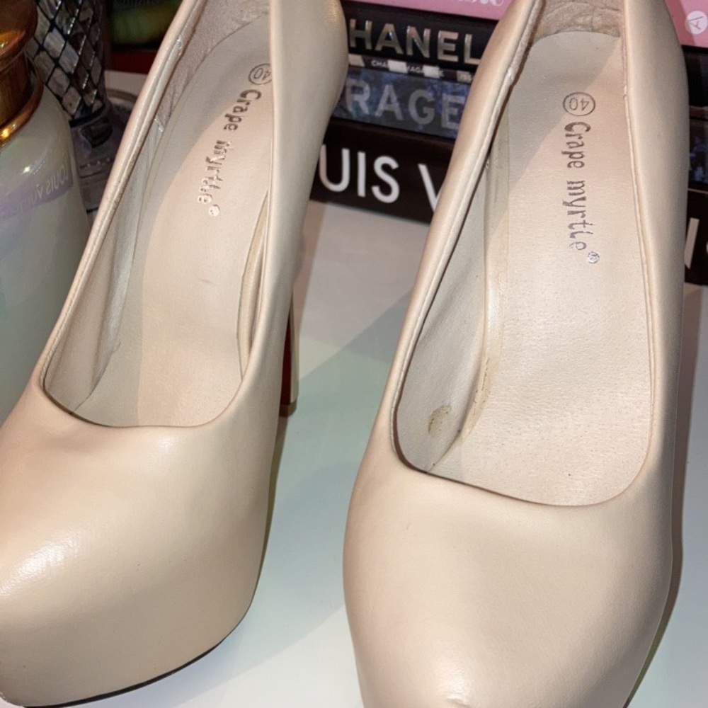 Nude 5 inch heel